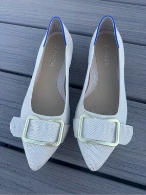 Rothy's White Pointed Toe Flats with Gold Buckle the Emblem II